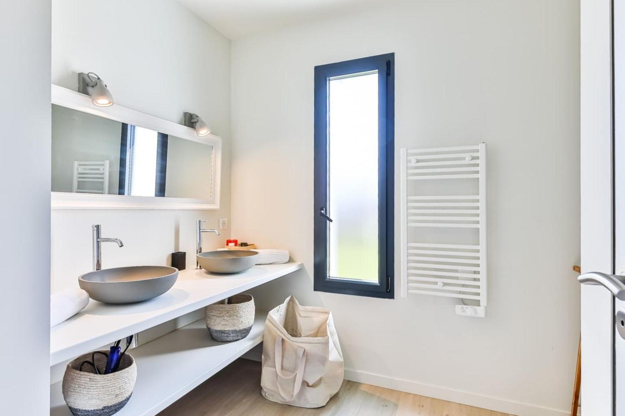 Chiron Reculeau - Piscine - Wifi Villa Bois-de-Cené Exteriör bild